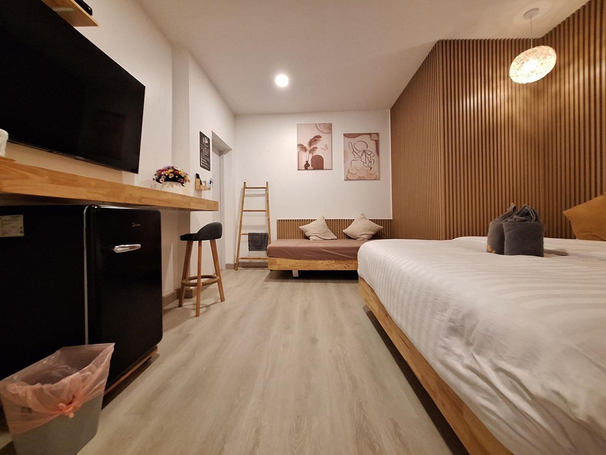 Koh Larn White House Hotel Kültér fotó