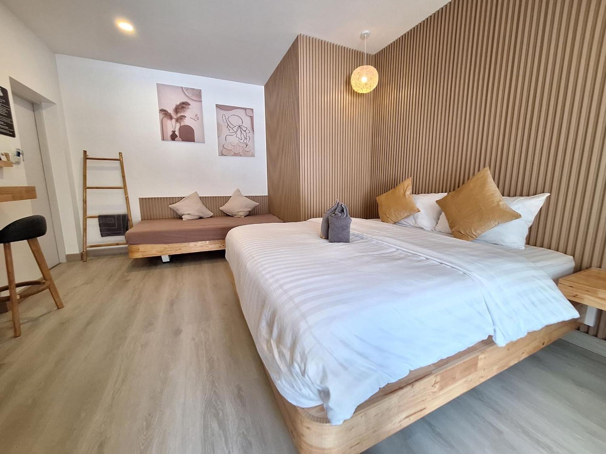 Koh Larn White House Hotel Kültér fotó